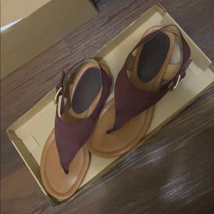 Burgundy sandals
